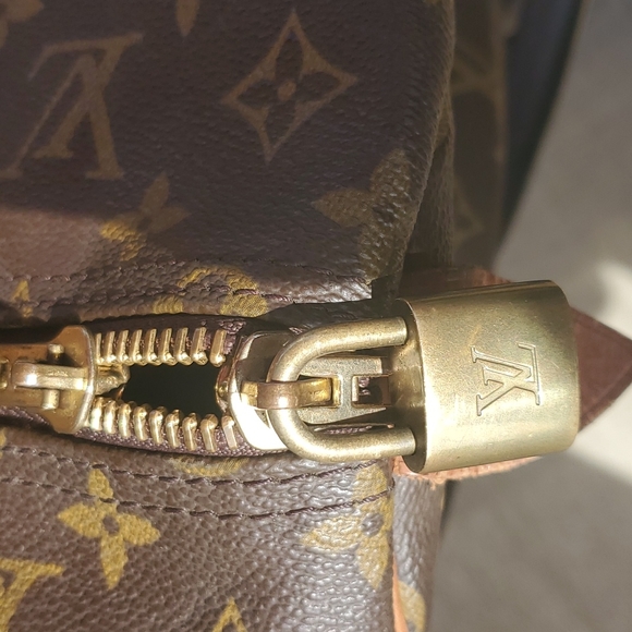 💥💥SOLD💥💥LOUIS VUITTON KEEPAL 60 - Picture 5 of 15